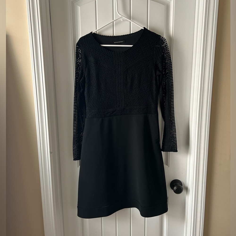 Banana Republic a-line dress. Size 4. Black